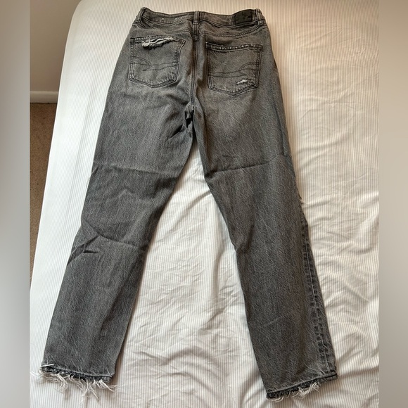 American Eagle High Waisted Ripped Mom Jeans in Grey - Picture 3 of 3